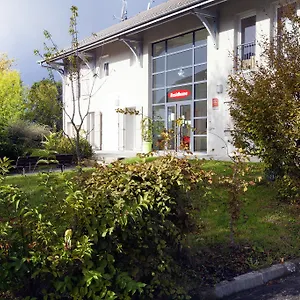 residhome-geneve-prevessin-le-carre-dor.hotels-rhonealpes.com/