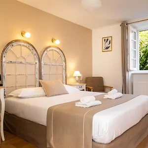 hotel-de-la-porte-saint-malo.inbrittany.com/