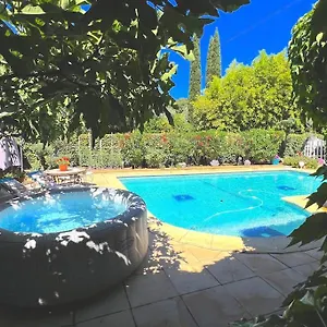 https://apt-le-jardin-de-mae-13320.aixenprovencehotels.org