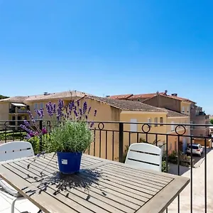 https://apt-remarquable-t3-proche-plages.aixenprovencehotels.org